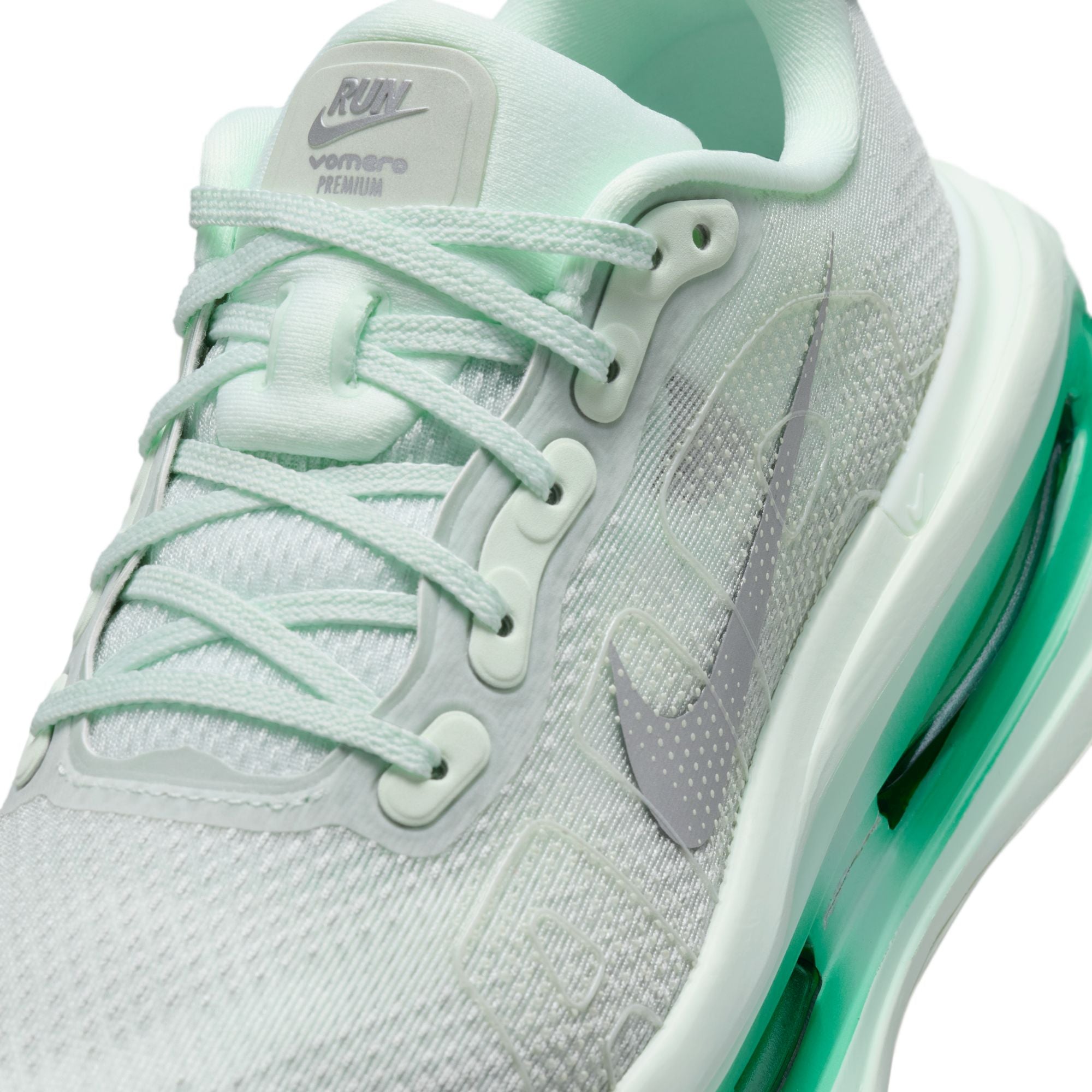 Nike - Women's Vomero Premium