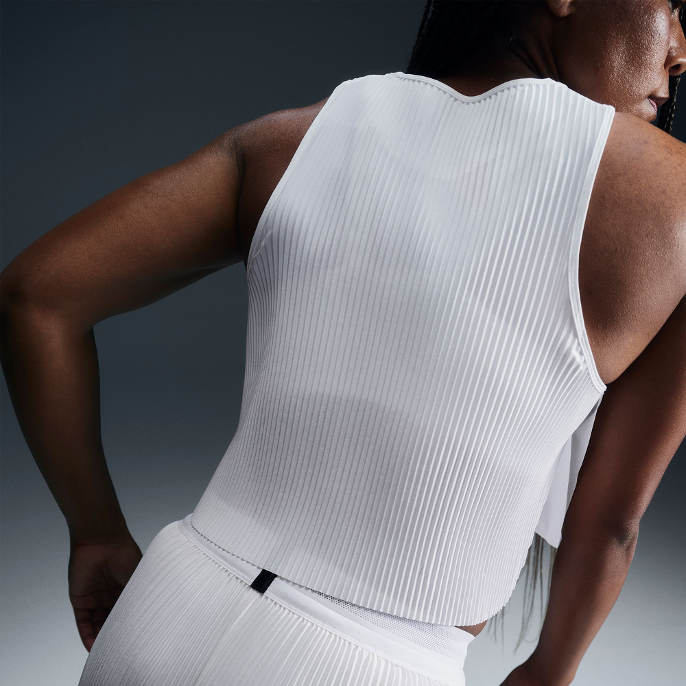 Nike - Women's Aeroswift Dri-FIT ADV Cropped Tank