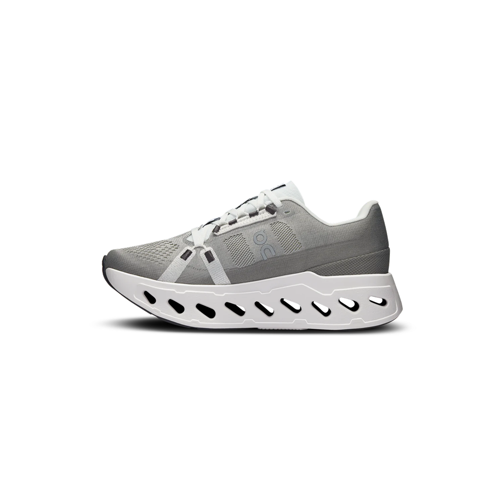 On - Women's Cloudeclipse