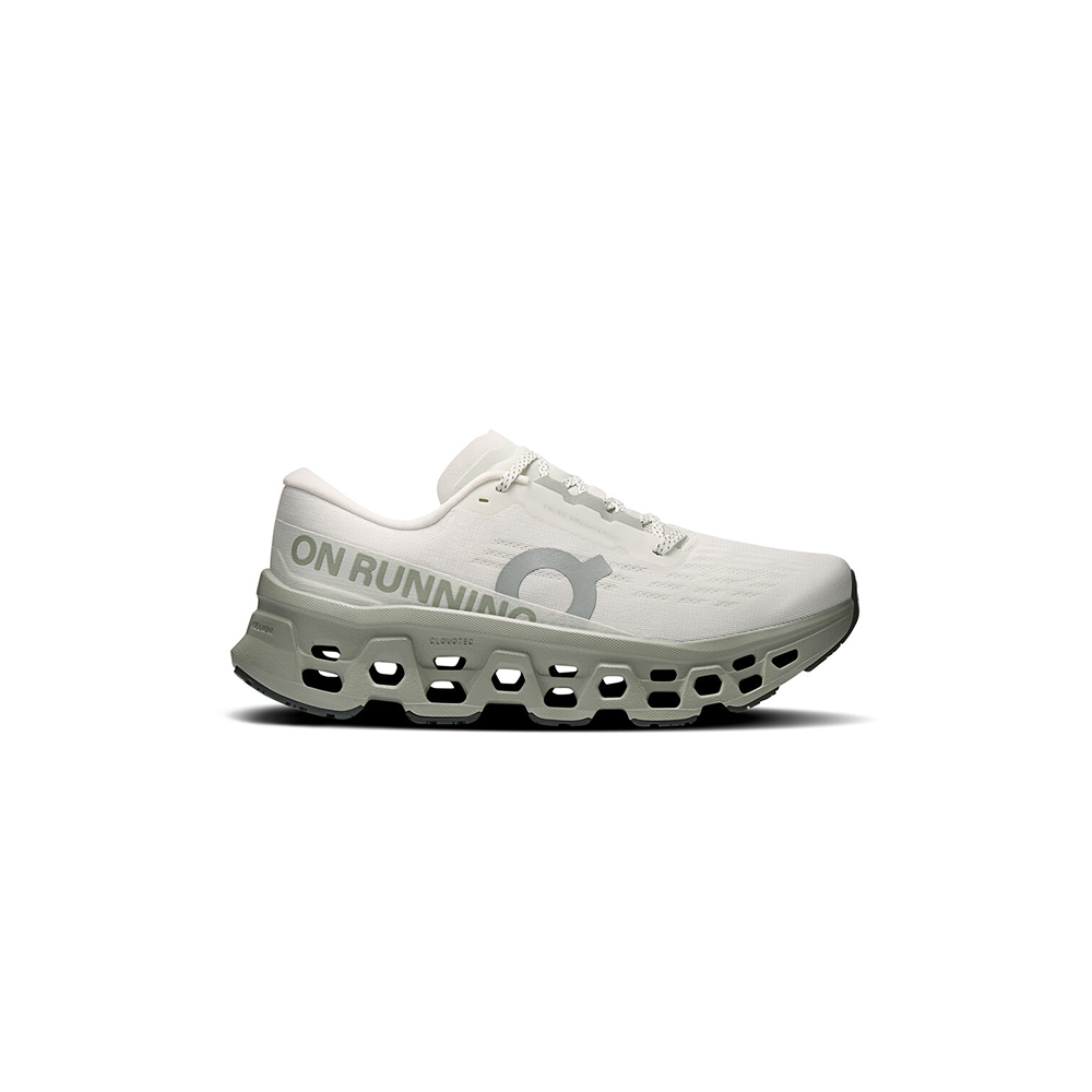 On - Women’s Cloudmonster 3